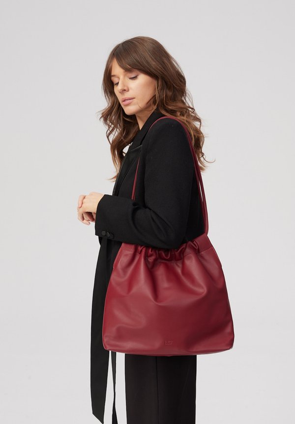 RIGHT ON TIME - Handtasche