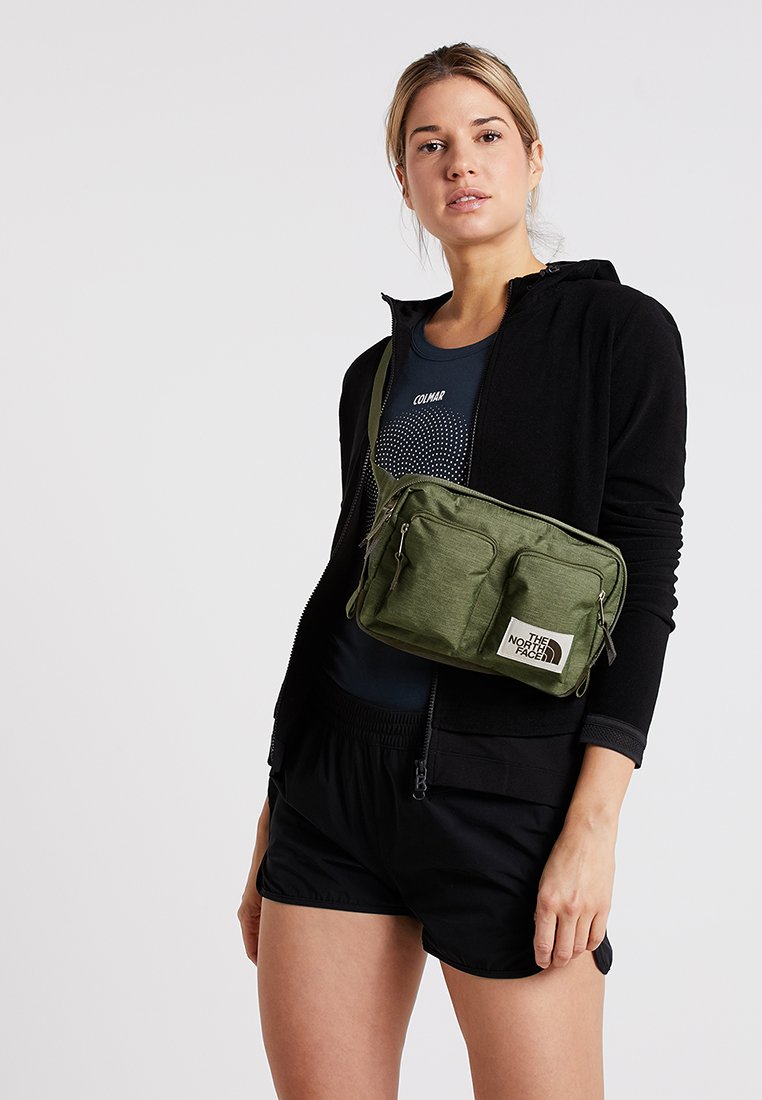 The North Face KANGA Skuldertasker four leaf clover The North Face KANGA Skuldertasker black Zalando.dk