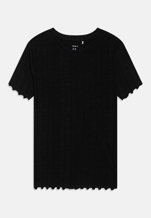 NKFNORALINA CROP - Lihtne T-särk - black