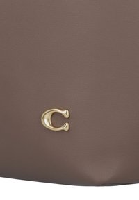 COACH NORTH TOTE BAG 32 - Maisiņveida soma - b4/dark stone