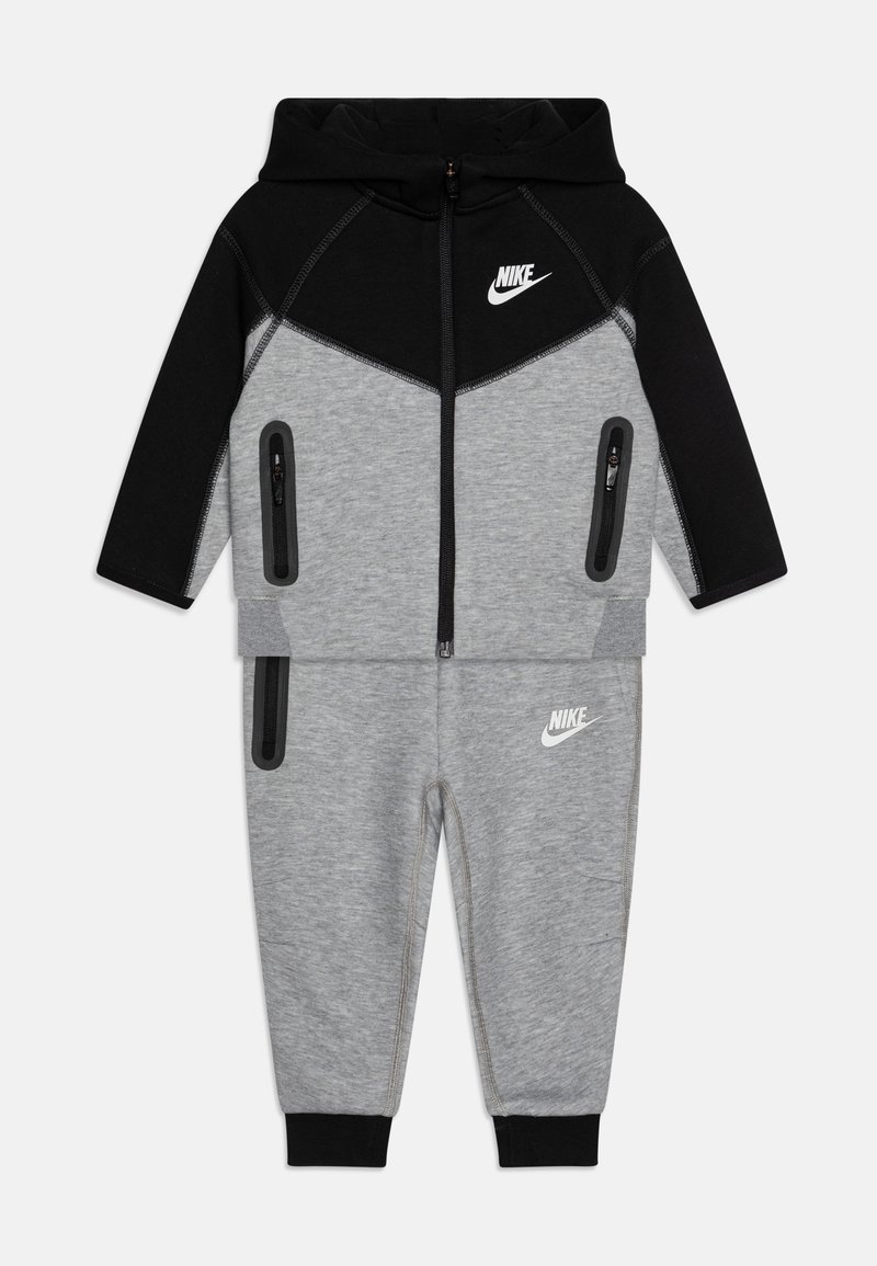 Nike Sportswear TECH UNISEX SET - Trenirka - dark grey heather/black
