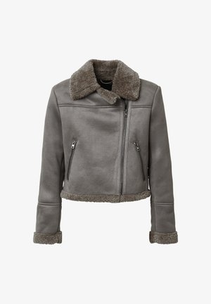 Graue Kunstlederjacke mit flauschigem Kragen und Manschetten, im cropped Design, mit Reißverschlusstaschen vorne und strukturierter Oberfläche.