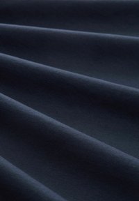 TOM TAILOR DENIM ROUNDED HEM - T-shirt basic - navy