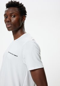 Koton SPORT  - Printtipaita - white