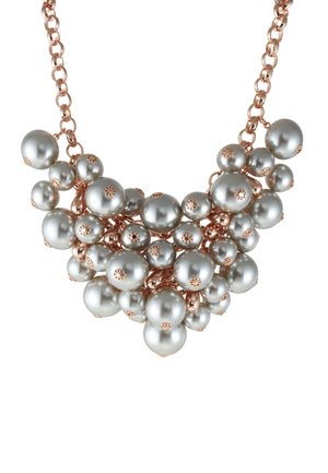 Rose gold chain necklace with clustered silver-gray pearls of varying sizes forming a dense, textured bib design.