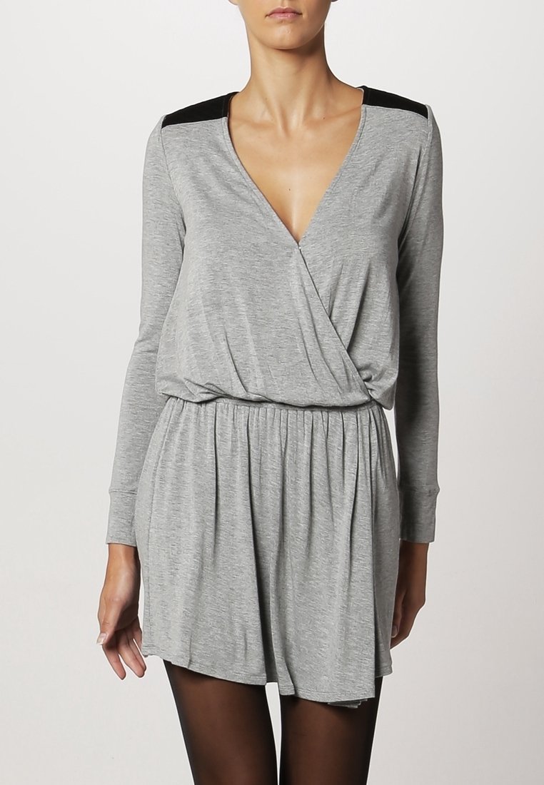 bcbgeneration grey dress BCBGeneration Grey Dress w/ Gold Dots