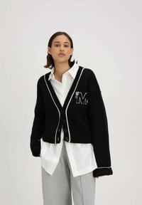 Misaga BADGE - Vest - black