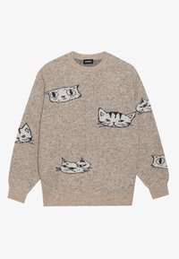Beiger Pullover mit Design eines schwarz-weißen Katzenkopfes. Hergestellt aus einem weichen Material, hat er einen Rundhalsausschnitt und lange Ärmel.