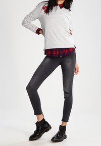ONLY Sudadera - mottled light grey