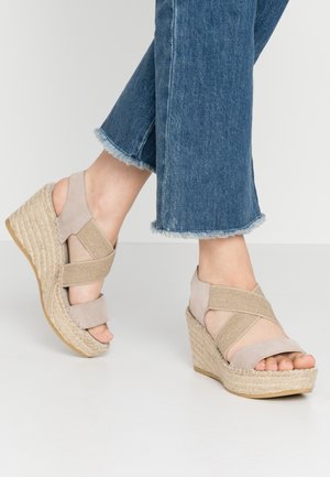 Alpargatas - beige