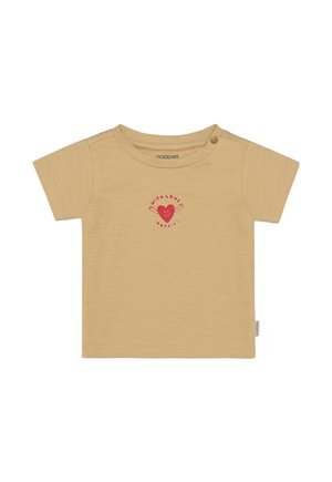 Lichtbeige T-shirt met korte mouwen gemaakt van zachte stof, met een rood hart en de tekst "met liefde" en een drukknoopsluiting aan de zijkant voor gemakkelijk aankleden.