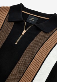 Next REGULAR FIT VERTICAL STRIPE ZIP  - Pólóing - black tan brown