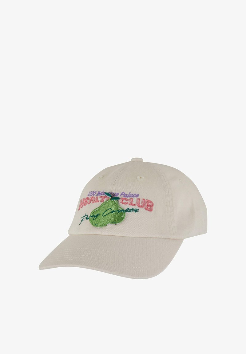 Beige színű pamut sapka ívelt karimával, színes hímzett szöveggel és zöld körte grafikával az elején. A szöveg tartalmazza: "Egészségklub".