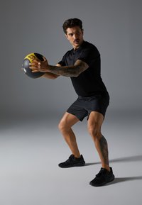 Pier One Sport Sportiniai šortai - black