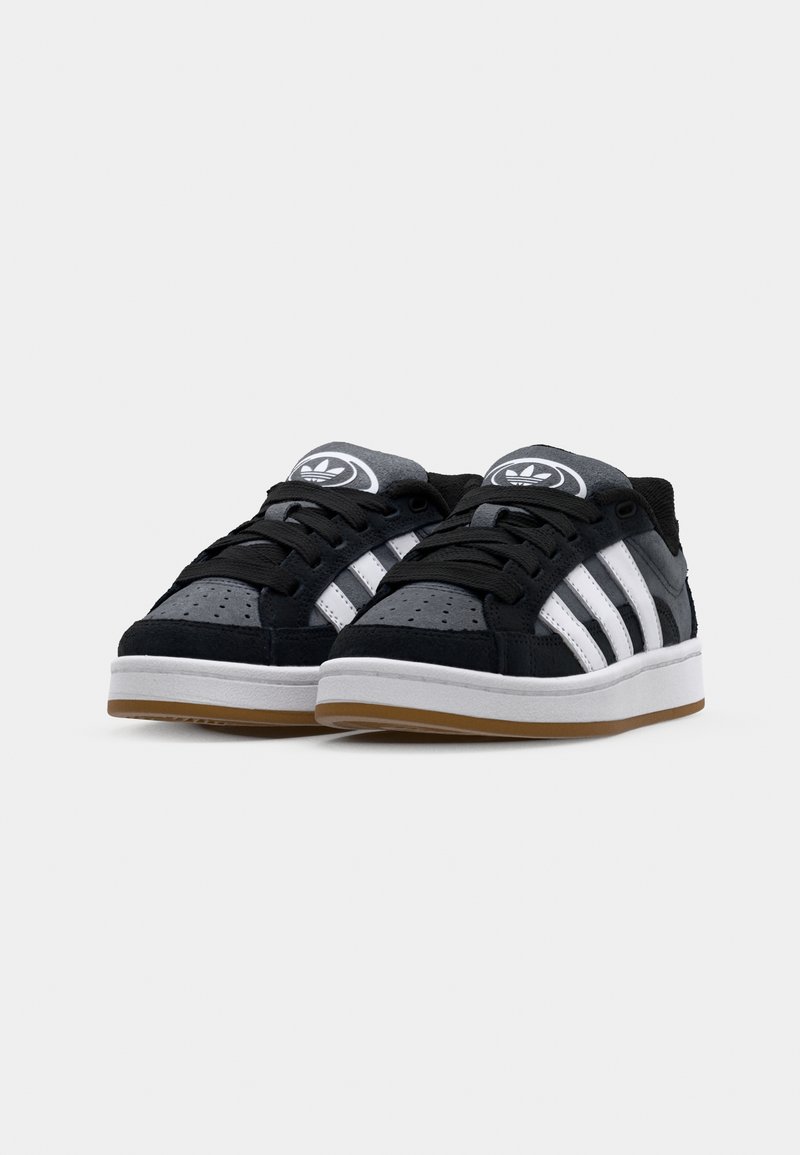 adidas gazelle silver green womens Adidas Originals - Campus 00s Sneaker
