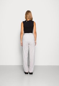 Ellesse INDIA PANT - Joggebukse - light grey