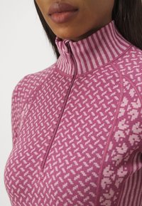 Kari Traa SMEKKER H/Z - Strikkegenser - plum