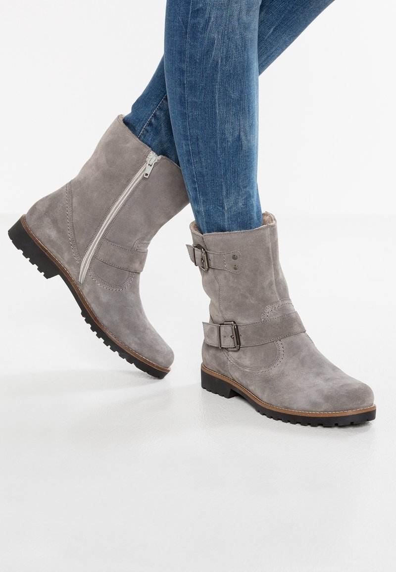 Pier One Botines camperos - grey