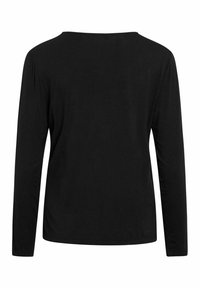Maglietta nera a maniche lunghe realizzata in un tessuto morbido, con scollo a barca e vestibilità sartoriale con delicate arricciature sulle spalle.