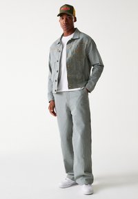 New Era - UNISEX - Denim jacket - hellblau Thumbnail Image 1
