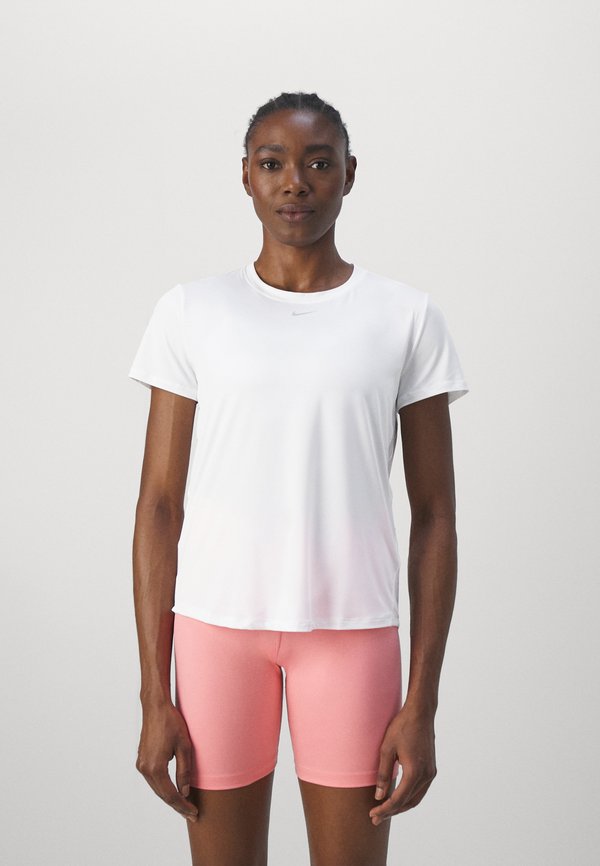 ONE CLASSIC  - Sports T-shirt2