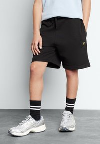 Lyle & Scott CLASSIC  - Šortai - black