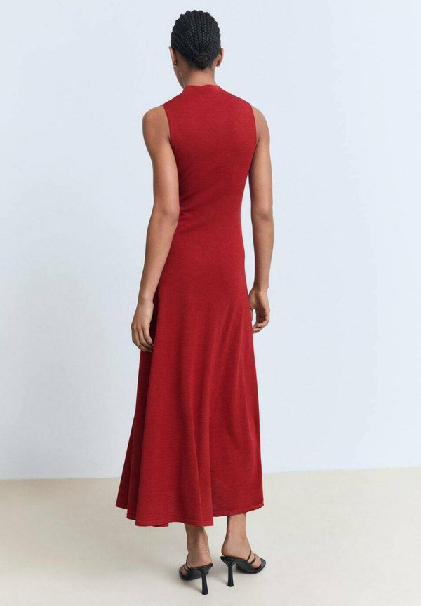 FLARED - Maxi dress - rouge2