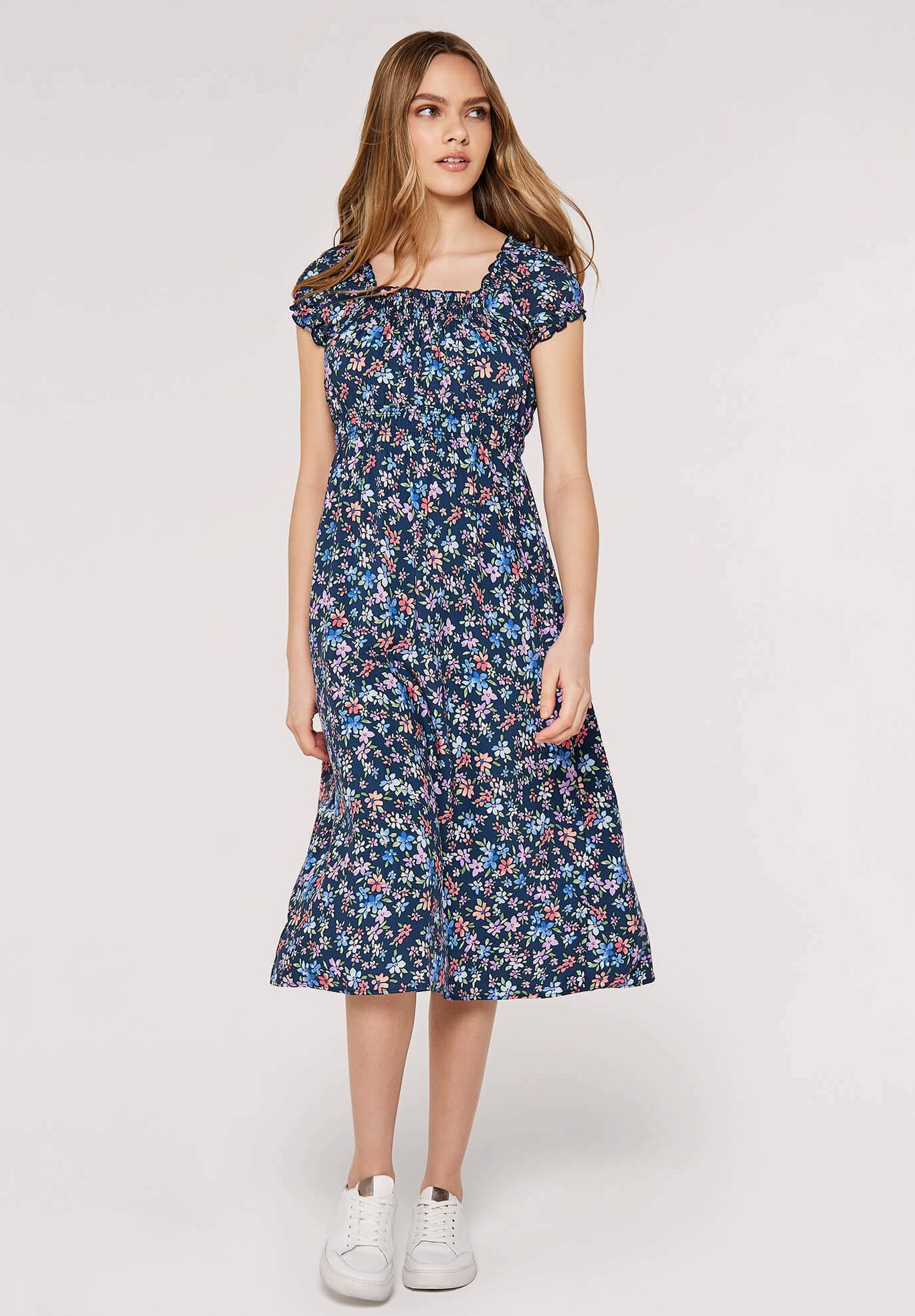 Apricot APRICOT DITSY MILKMAID MIDI DRESS - Day dress - navy/dark blue -  Zalando