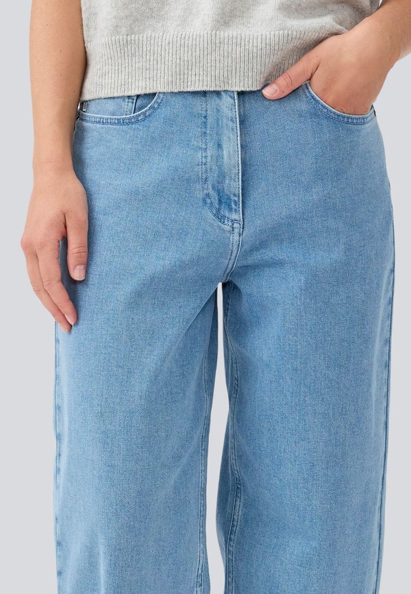 MIKA - Relaxed fit jeans2