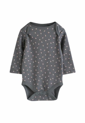 Halluki pikem varrukatega bodi pehmest kangast, millel on roosa lillemuster, nööpide sulgemine alt ja ümar kaelus.