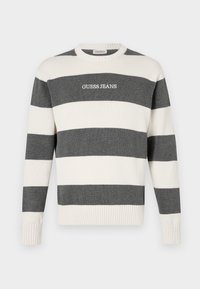 - Sweter