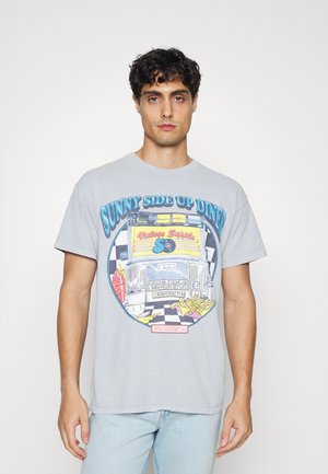 SUNNYSIDE UP TEE - Tričko s potlačou - overdye grey