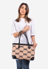 GAeLLE Borsa a mano - black