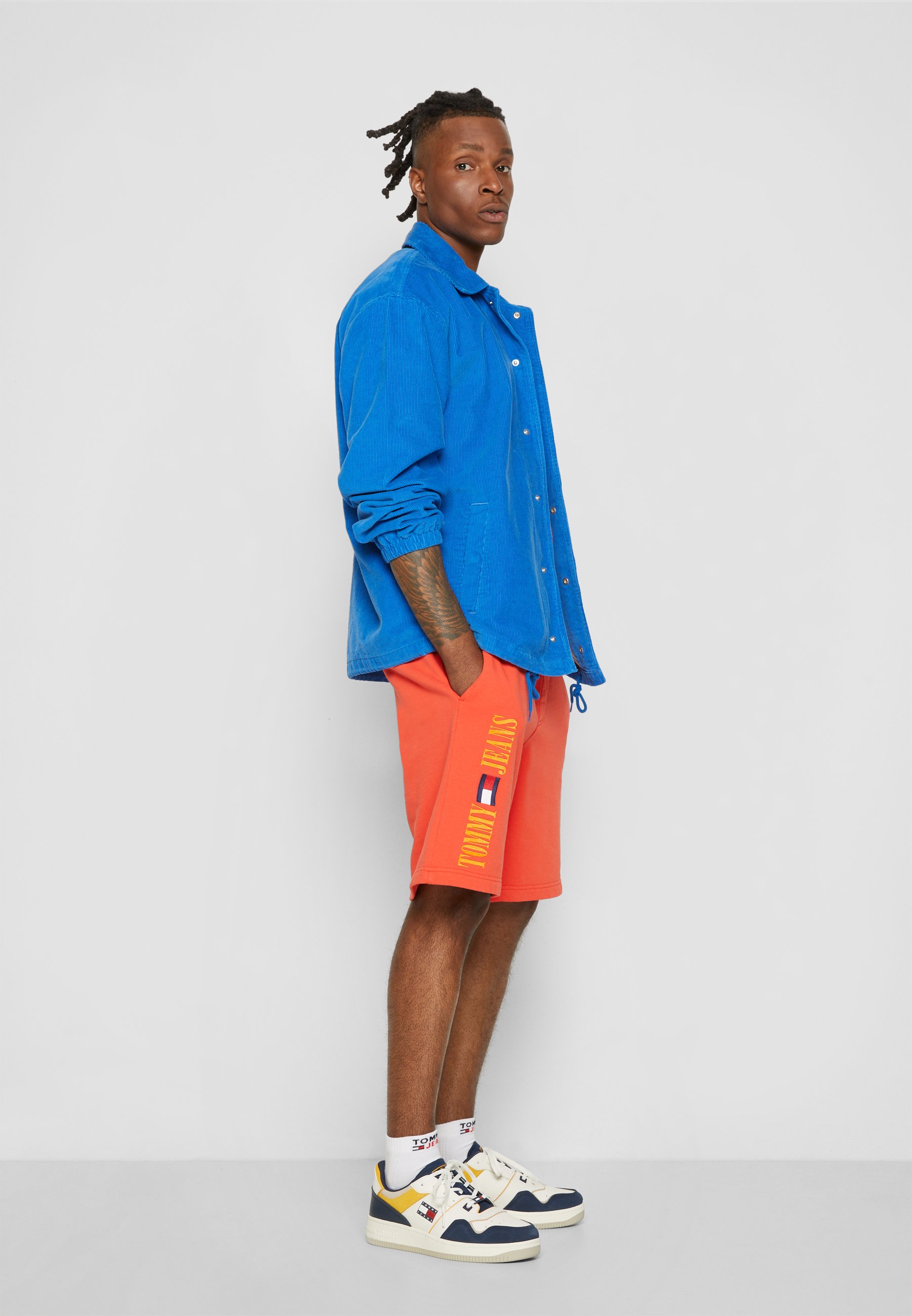 Tommy Jeans Shorts - wagon red/red 