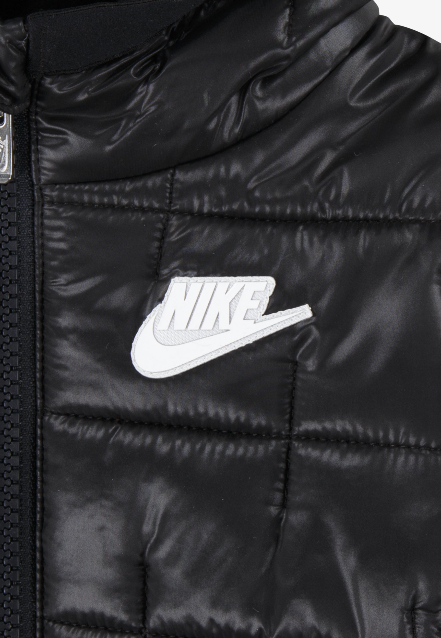 nike sportswear synthetic fill unisex