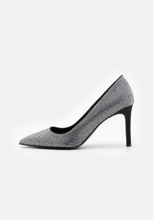 Pumps - black