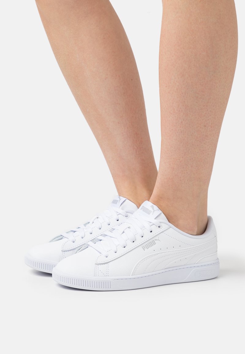 Puma VIKKY V3 - Sneakers - white/silver/hvid - Zalando.dk