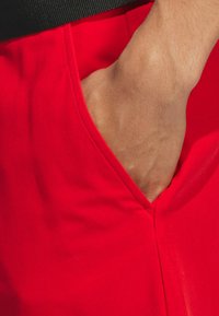 adidas Golf ULTIMATE365 8.5-INCH GOLF  - Träningsshorts - better scarlet