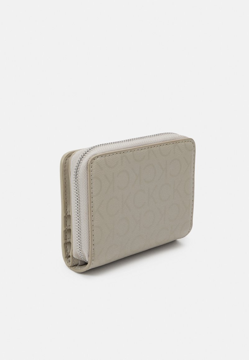 Calvin Klein MUST WALLET MONO - Geldbörse - stoney beige/beige 
