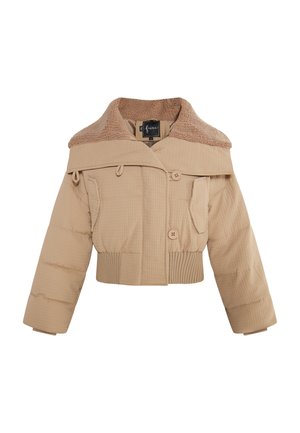 Afskåret beige pufferjakke med kviltet tekstur, en krave af faux pels, to forlommer og ribbet kant. Har knaplukninger.