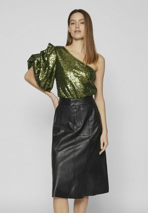 VILA Blusa - burnt olive