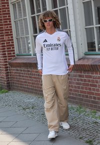 adidas Performance REAL MADRID 24/25 LONG SLEEVE HOME - Klubbkläder - white