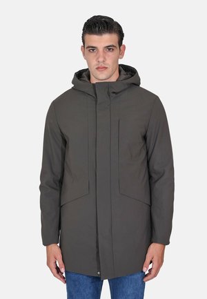 Cappotto invernale - fango