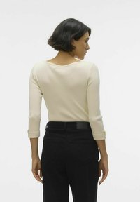 Vero Moda - Sweter