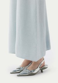 GOBI Cashmere LEICHTES - Maxiklänning - light blue