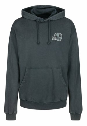 Mörkgrå hoodie med en framficka, justerbar dragsnodd i huvan och en broderad sporthjälmslogotyp på vänster bröst. Mjukt material.