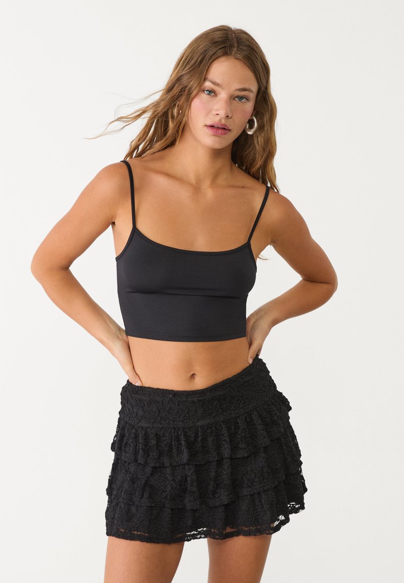 Stradivarius - FLOWING  - Shorts - black, Vergrößern