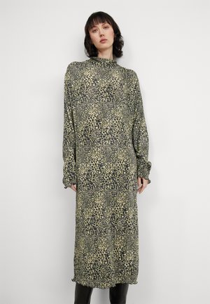 LUNO HALTO DRESS  - Jurk - leo aop/olive branch