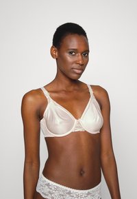 Chantelle COVERING MOLDED  - Soutien com aro - soft pink