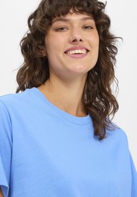 Marie Lund Jerseykleid - blau